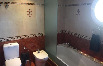 Resale - Townhouse / Duplex / Corner - Alfas del Pí - Colonia Escandinavia-Cautivador