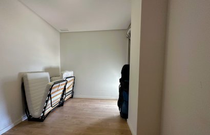 Resale - Apartment / flat - Orihuela Costa - La Zenia