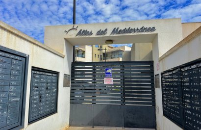 Resale - Apartment / flat - Orihuela Costa - La Zenia