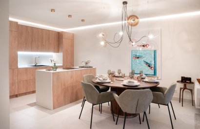 Resale - Apartment / flat - Estepoa - New Golden Mile