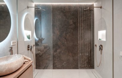 Resale - Apartment / flat - Estepoa - New Golden Mile