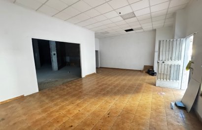 Resale - Commercial - Torrevieia - Playa de los Locos