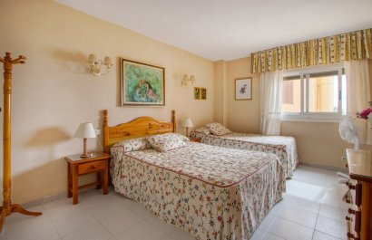 Resale - Apartment / flat - Torrevieia - Playa del Cura
