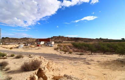 Resale - Plot / Land - Torremendo