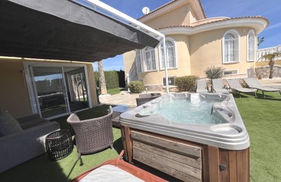 Resale - Villa - Ciudad Quesada