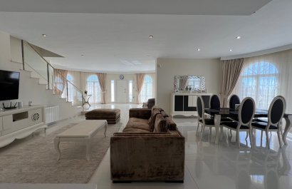 Resale - Villa - Ciudad Quesada