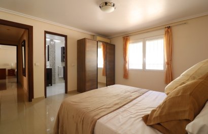 Reventa - Villa - La Marina - La Escuera