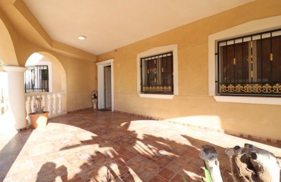 Reventa - Villa - La Marina - La Escuera