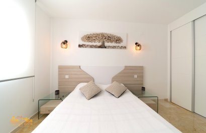 Resale - Apartment / flat - Punta Prima