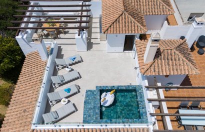 Resale - Apartment / flat - Marbella - Nueva Andalucía