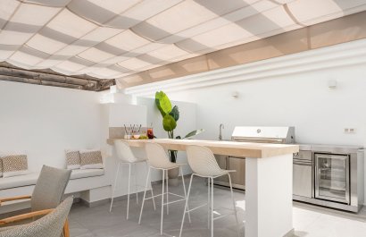 Resale - Apartment / flat - Marbella - Nueva Andalucía