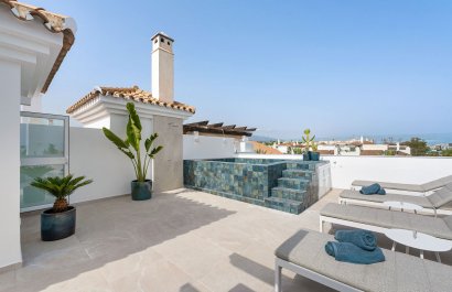 Resale - Apartment / flat - Marbella - Nueva Andalucía