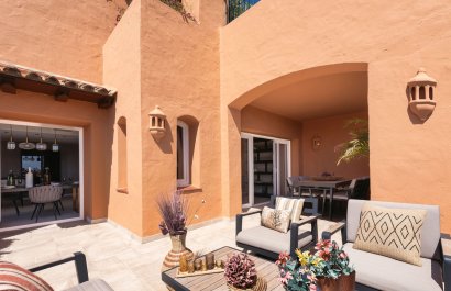 Resale - Apartment / flat - Marbella - Nueva Andalucía