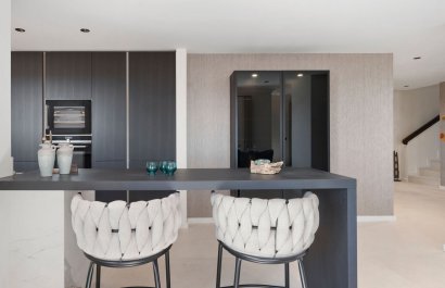 Resale - Apartment / flat - Marbella - Nueva Andalucía