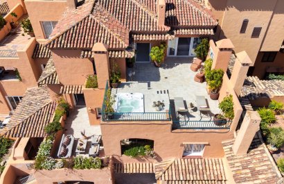 Resale - Apartment / flat - Marbella - Nueva Andalucía