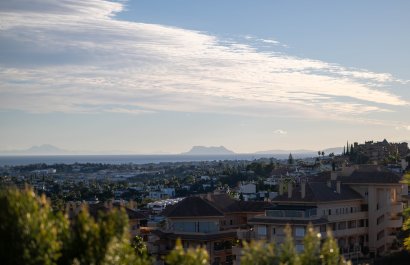 Resale - Villa - Marbella - Nueva Andalucía