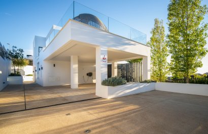 Resale - Villa - Marbella - Nueva Andalucía