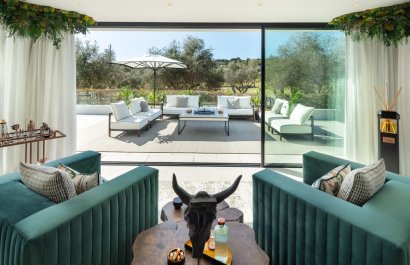 Resale - Villa - Marbella - Nueva Andalucía