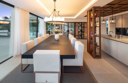 Resale - Villa - Marbella - Nueva Andalucía