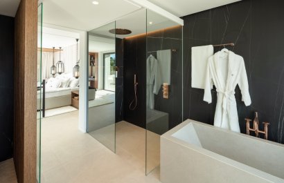 Resale - Villa - Marbella - Nueva Andalucía