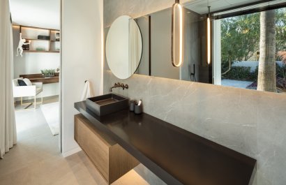 Resale - Villa - Marbella - Nueva Andalucía