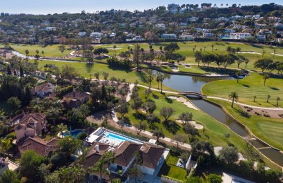 Resale - Villa - Marbella - Nueva Andalucía