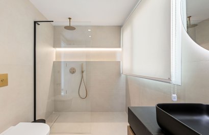 Resale - Townhouse / Duplex / Corner - Benahavís - La Quinta