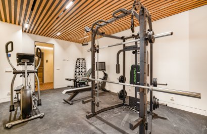 Resale - Villa - Marbella - Nagueles