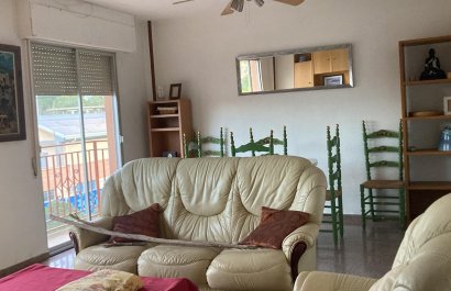 Resale - Apartment / flat - Salinas
