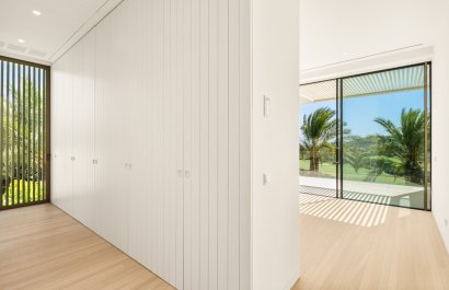 Resale - Villa - Malaga - Casares