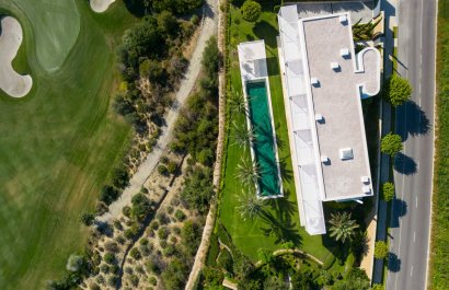 Resale - Villa - Malaga - Casares