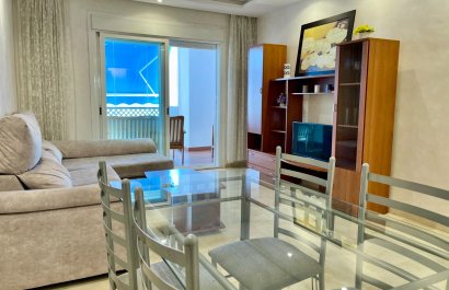 Resale - Apartment / flat - Marbella - Puerto Banús