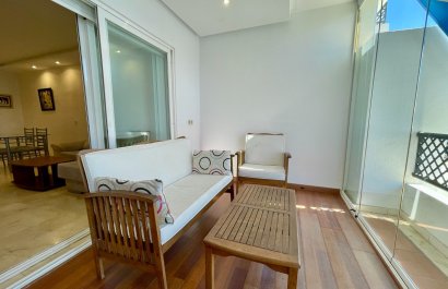 Resale - Apartment / flat - Marbella - Puerto Banús