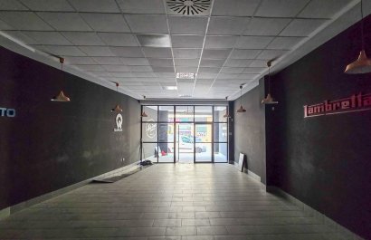 Resale - Commercial - Guardamar del Segura - Center