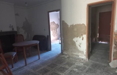 Resale - Townhouse / Duplex / Corner - Planes