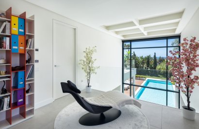 Resale - Villa - Marbella - East Marbella