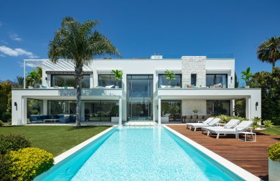 Resale - Villa - Marbella - East Marbella