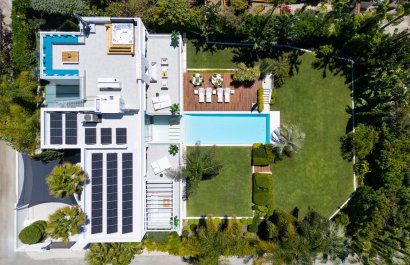 Resale - Villa - Marbella - East Marbella