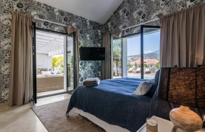 Resale - Villa - Marbella - Nueva Andalucía