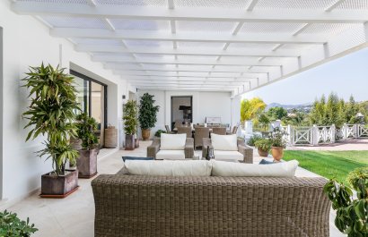 Resale - Villa - Marbella - Nueva Andalucía