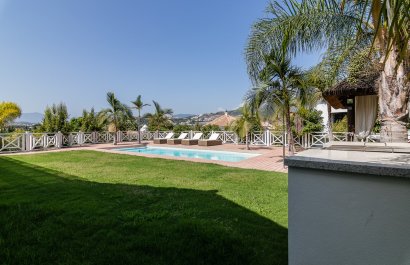 Resale - Villa - Marbella - Nueva Andalucía