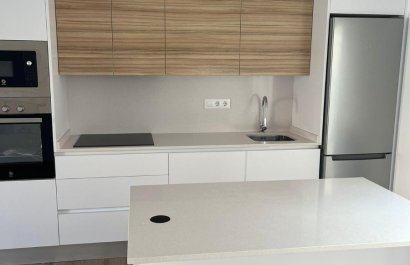 Resale - Villa - Los Alcázares