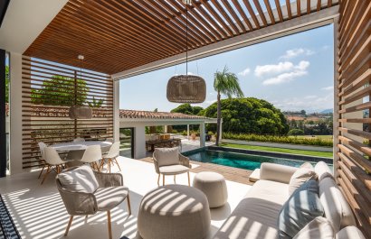 Resale - Villa - Marbella - Nueva Andalucía