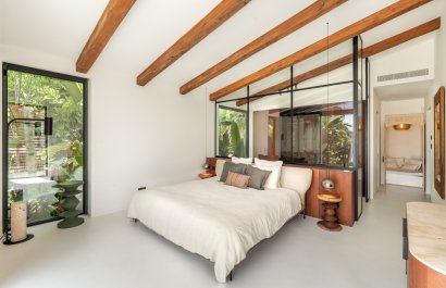 Resale - Villa - Marbella - Nueva Andalucía