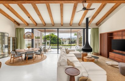 Resale - Villa - Marbella - Nueva Andalucía