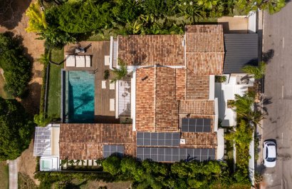 Resale - Villa - Marbella - Nueva Andalucía