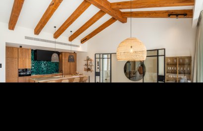 Resale - Villa - Marbella - Nueva Andalucía