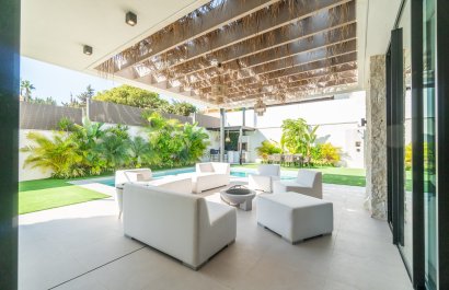 Reventa - Villa - Torrevieia - Los Balcones