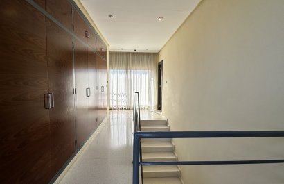 Resale - Villa - Orihuela Costa - Dehesa de campoamor