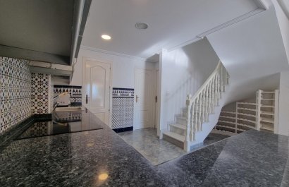 Resale - Townhouse / Duplex / Corner - Santa Pola - Playa del Este